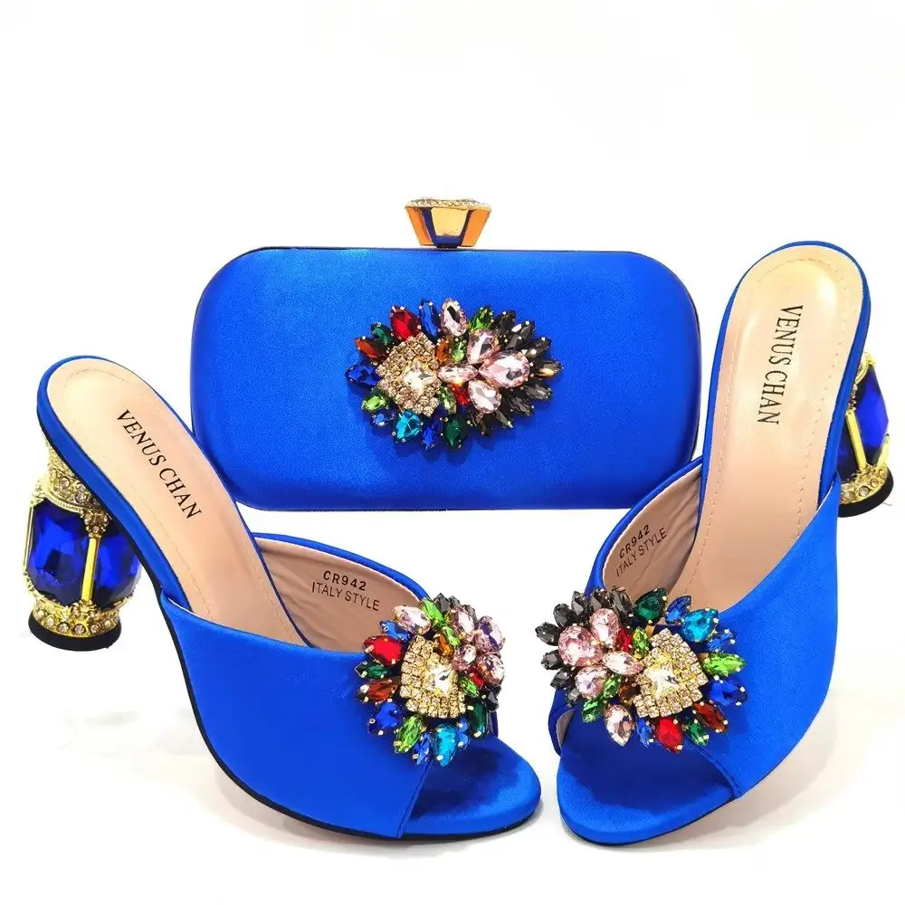 Conjunto de zapatos y bolso de tacón de diamante para mujer en colores vibrantes